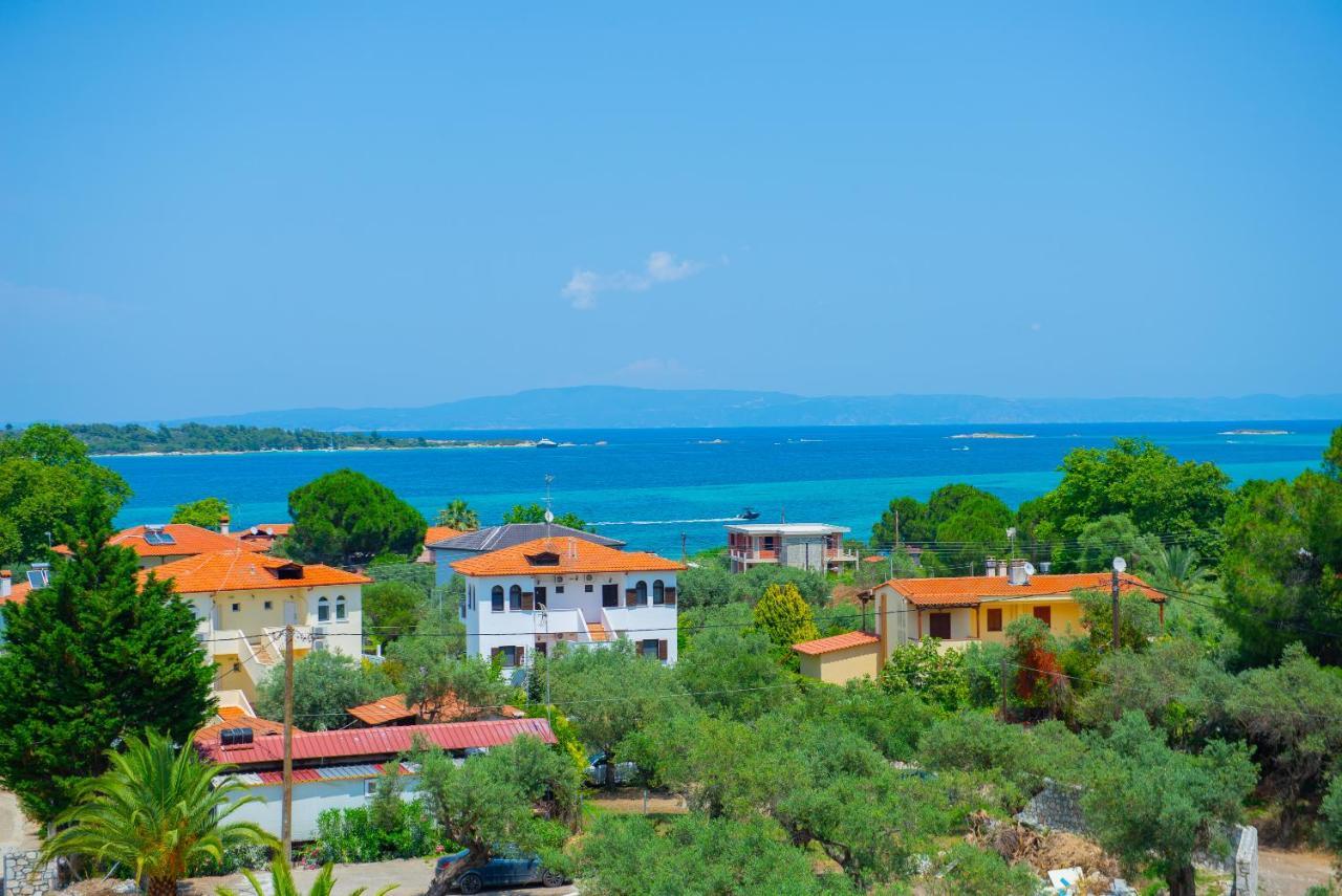 Domus Hospitality Aparthotel Vourvourou Exterior photo