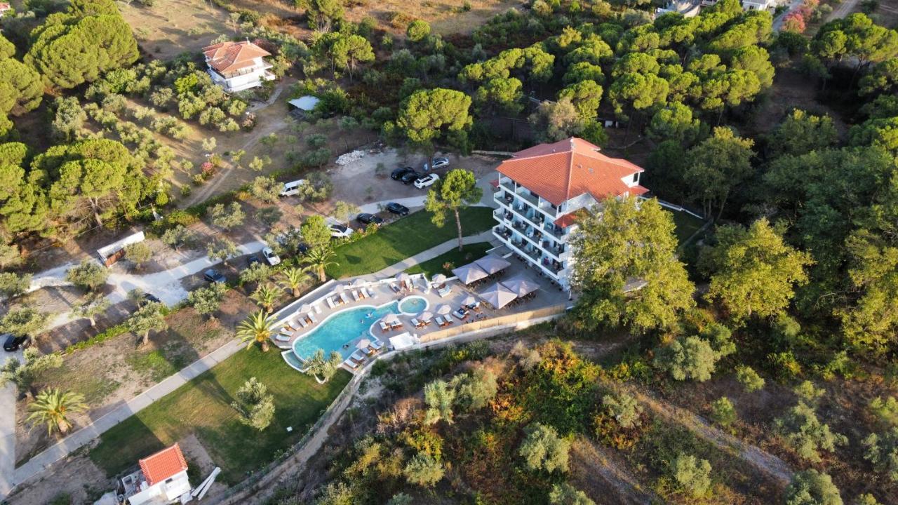 Domus Hospitality Aparthotel Vourvourou Exterior photo
